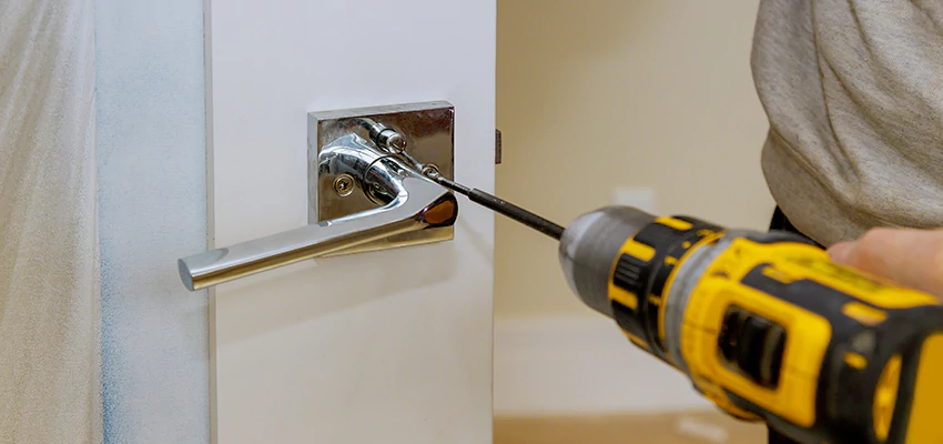 After-hours Locksmith  For Lock Troubleshooting in Brentwood, California